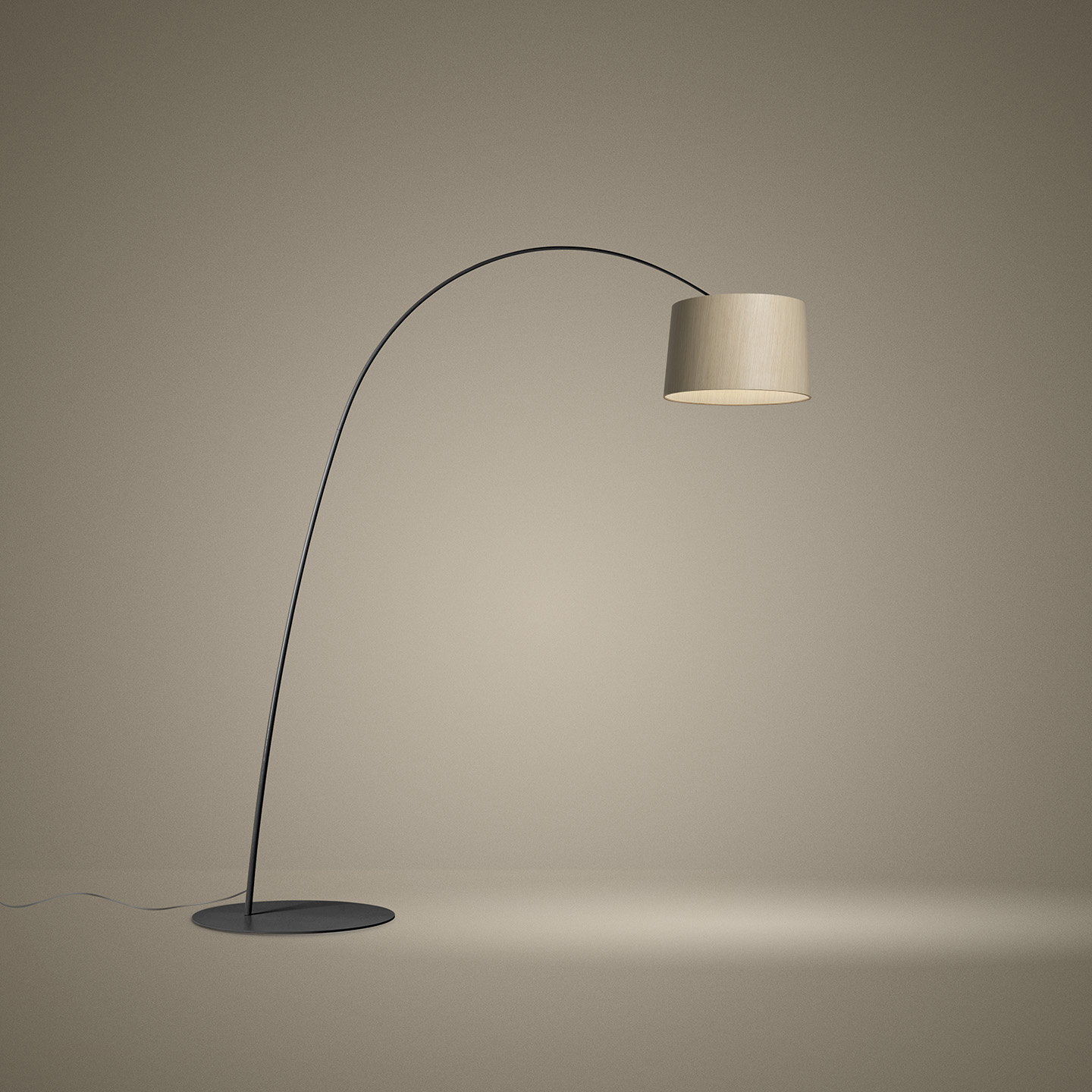 Foscarini Twiggy Wood F Black/Wood φωτιστικό δαπέδου με καμπύλη – design Marc Sadler