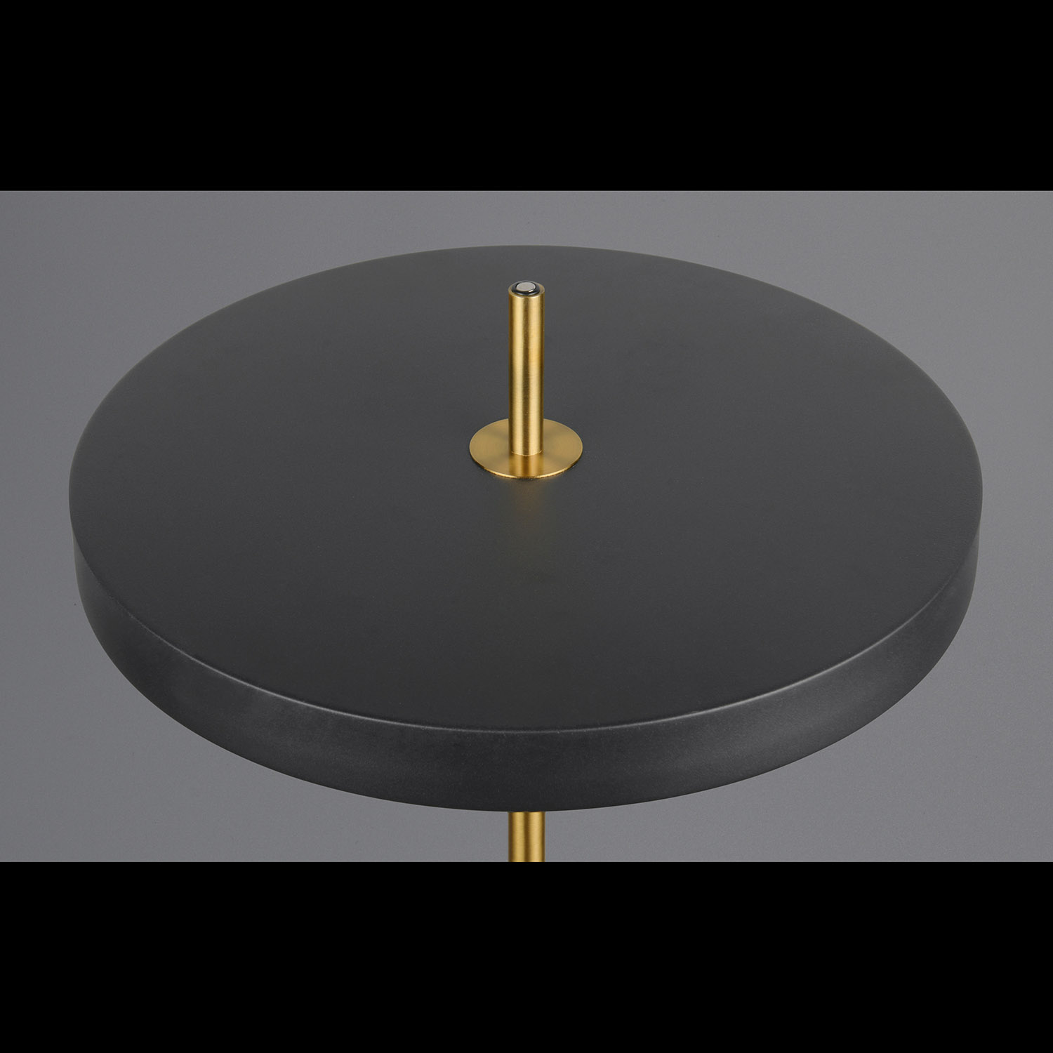 KEATON BLACK F